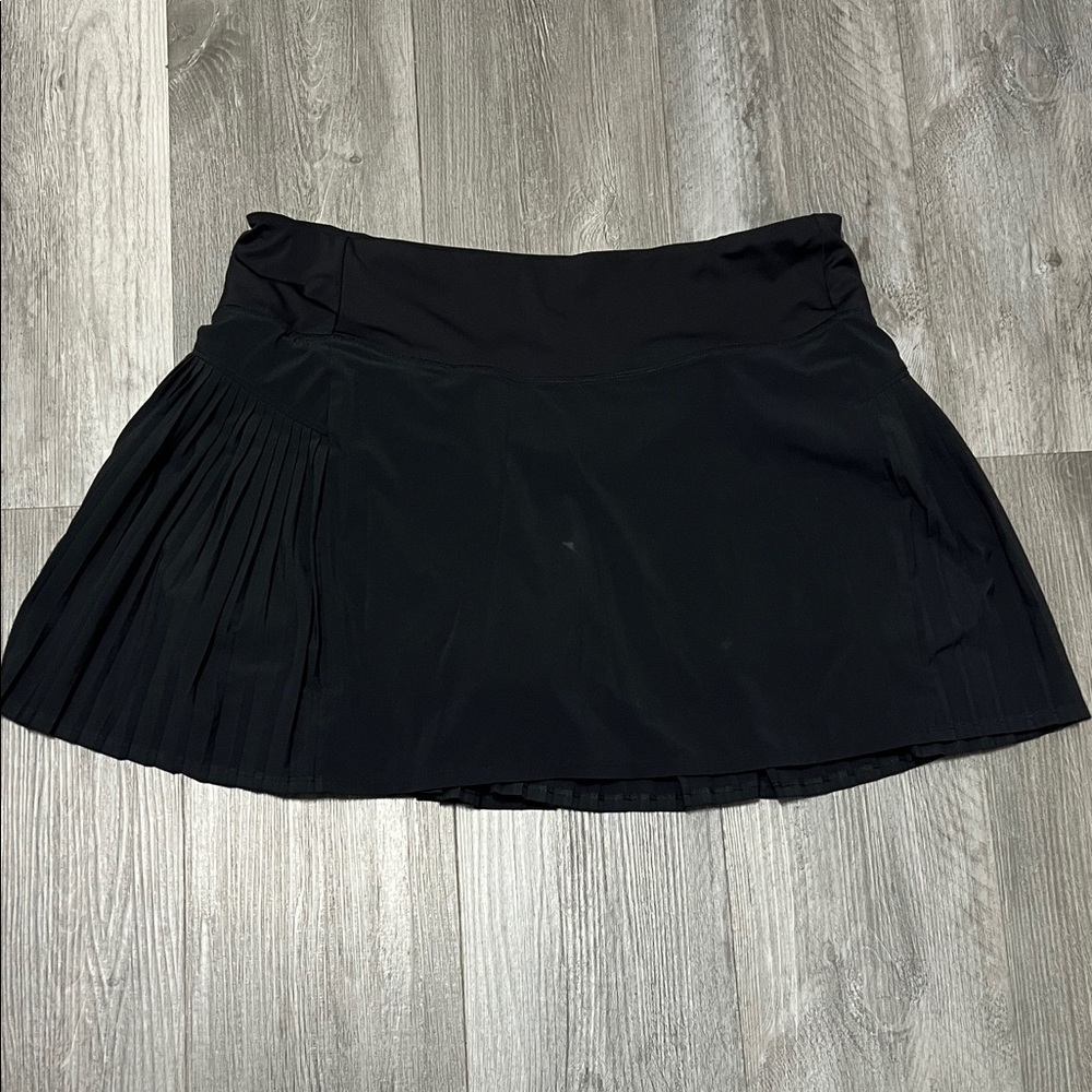 Athleta women’s pleated golf skirt/ black / size L